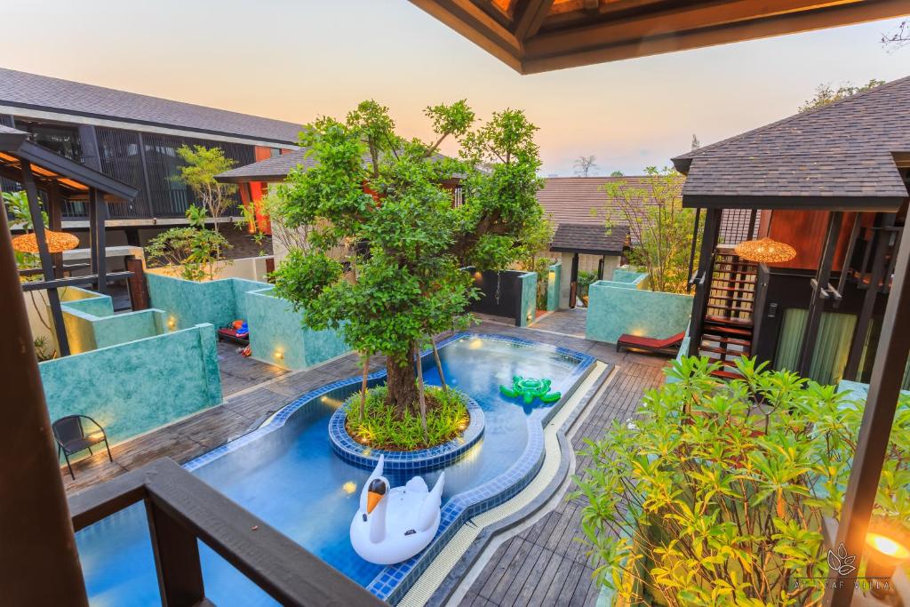 Leaf Villa