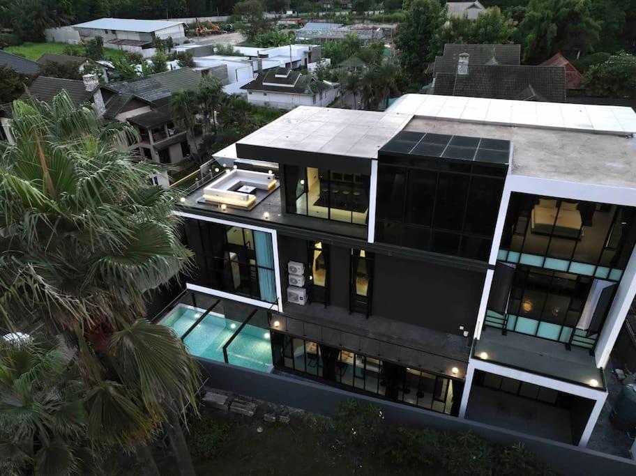 Futuristic with Stunning Mountain View