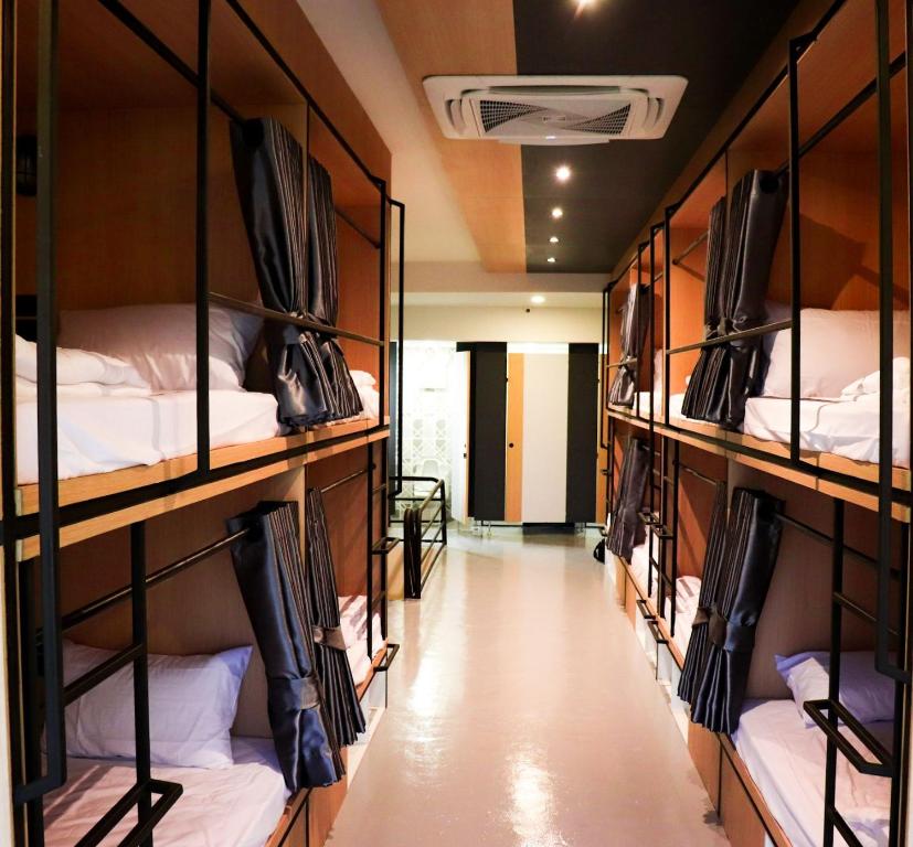 W2 Hostel