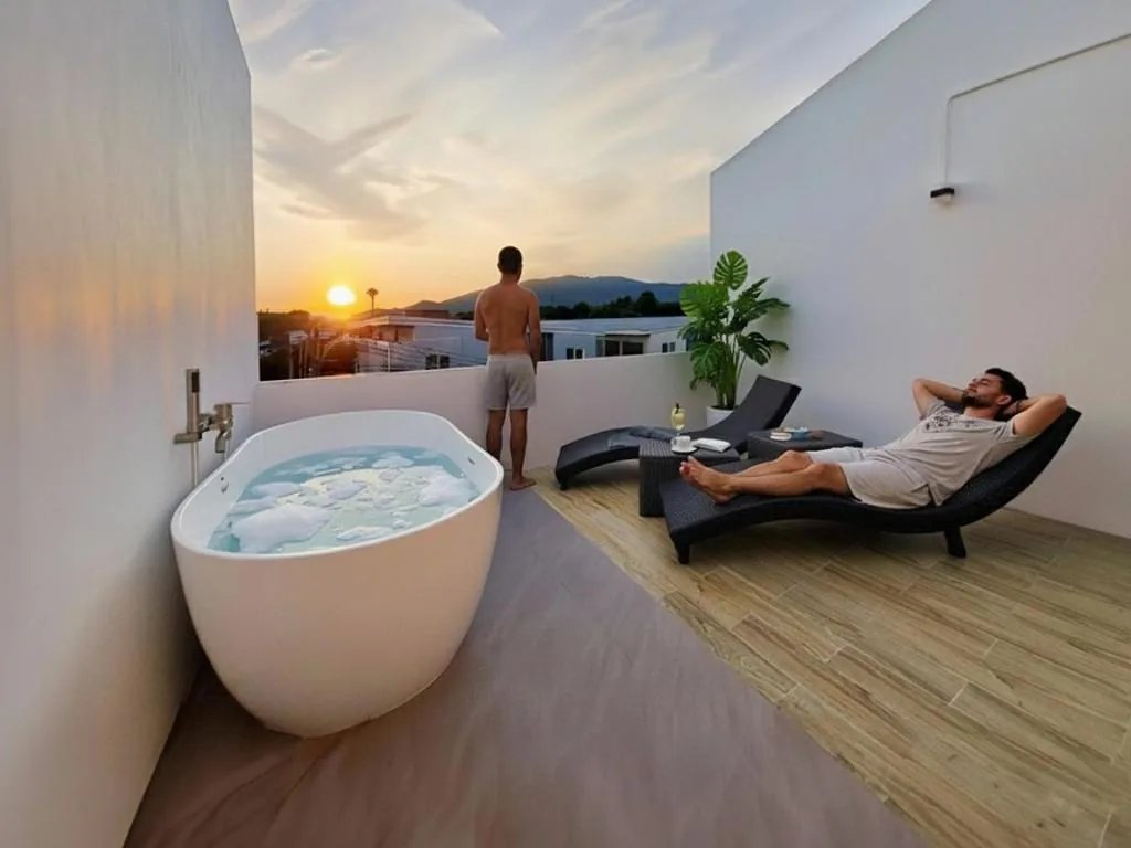 Lotus House