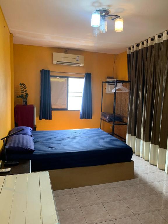 Private Room with AC and Fan