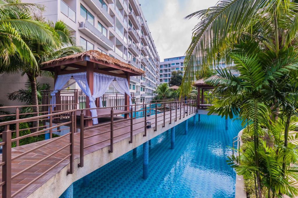 Maldives Resort by Psr