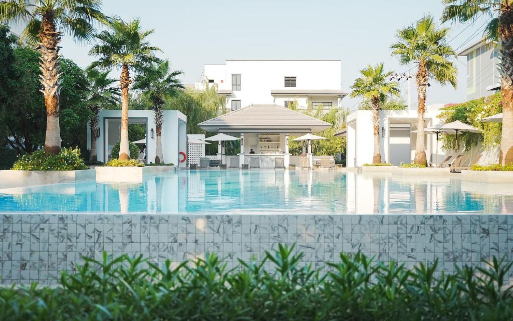 Health Land Resort