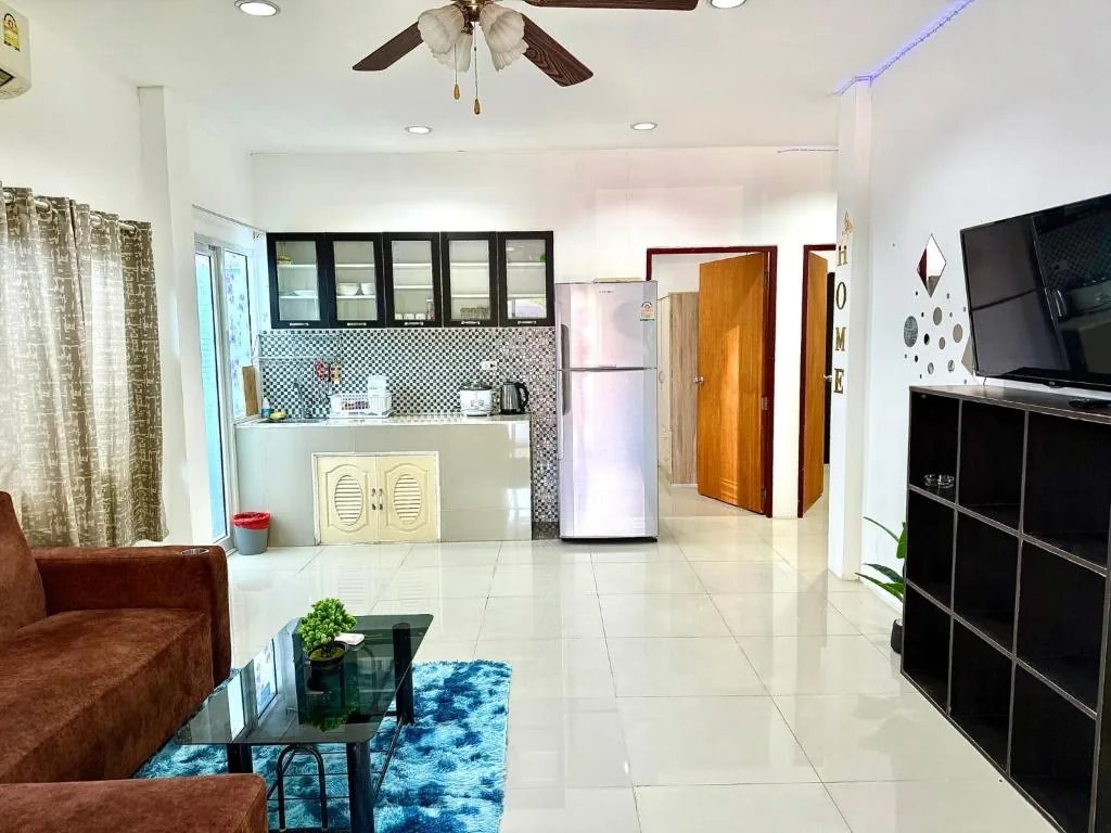 Warisa Grand