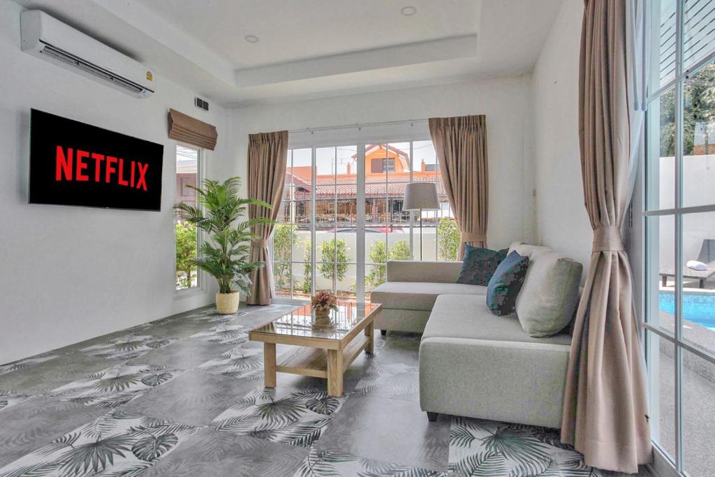 Luxury Pattaya Center C3