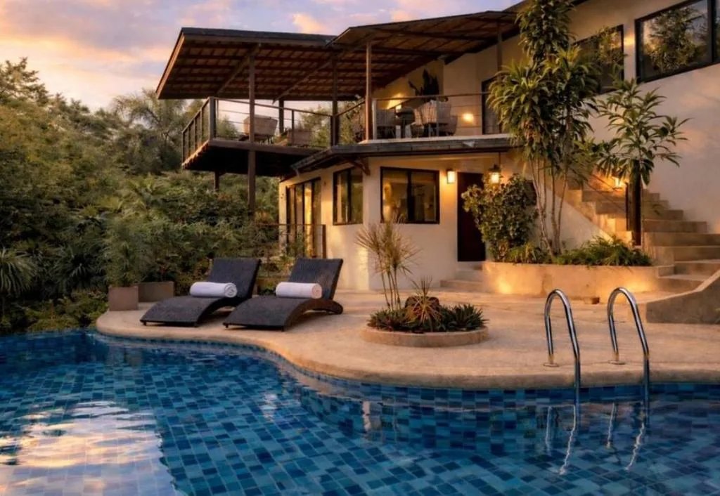 Modern 4 Bdr Villa Privat Pool Walk Beach