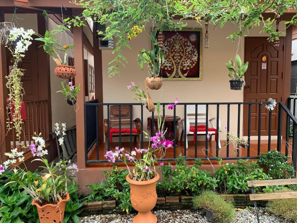 K Khan Chiang Khan Walking Street Garden Home