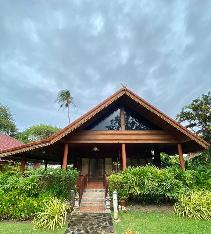 Baan Laem Noi Villa's