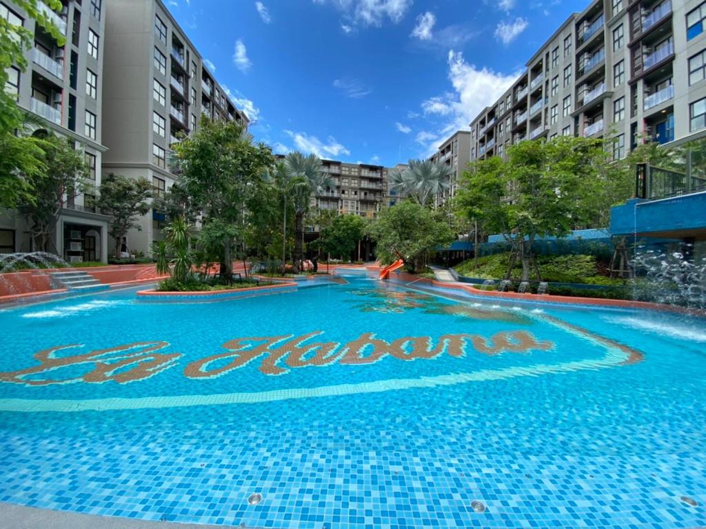 La Habana Condo 135/500