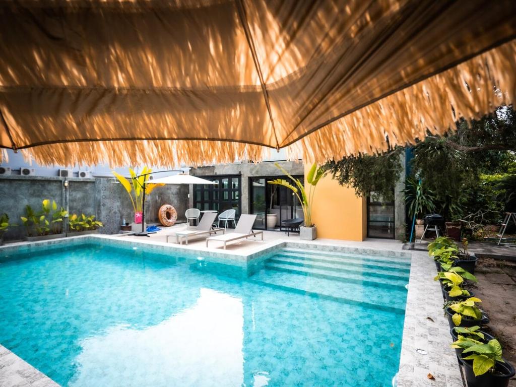 Rare Special Beach Pool Villa