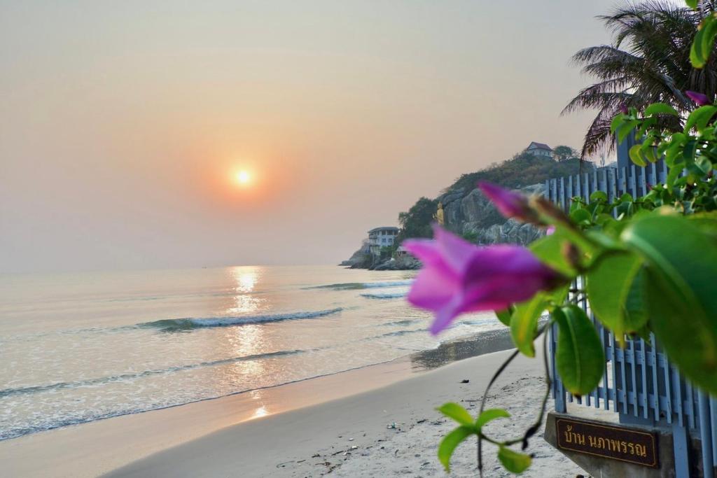Baan Napapan Beach Front Hua Hin