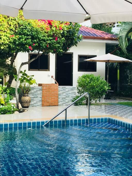 Summer House Shared Pool