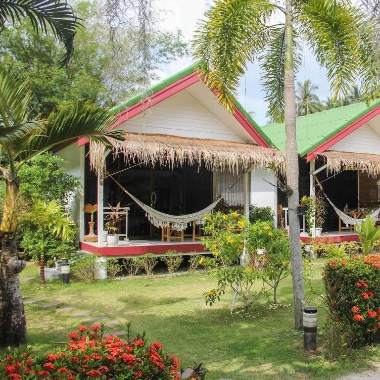 Tropi Coco Beach Resort Koh Phangan