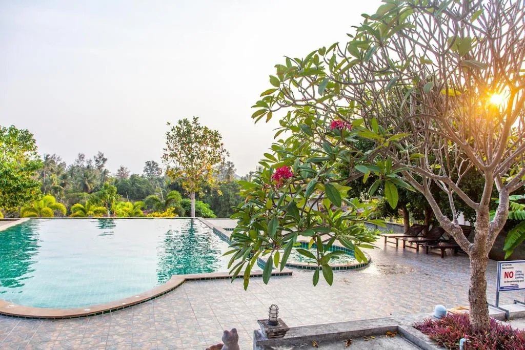 Dream Villa 1Bd with A Swimming Pool