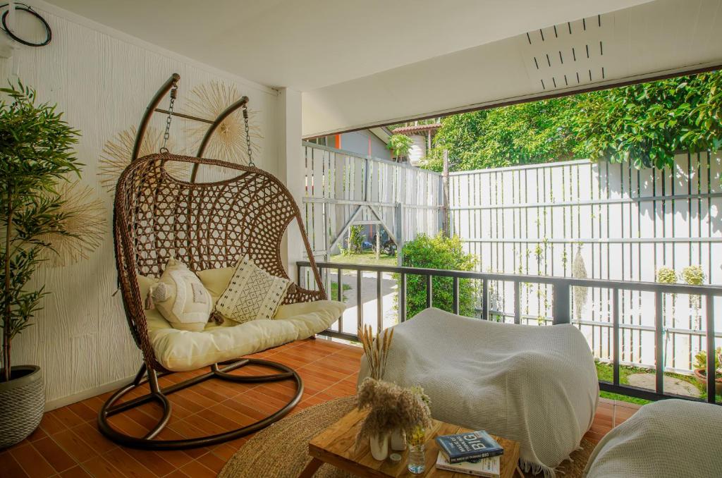 Casa Palma - Peaceful Retreat - 2Mn Zen Beach - Srithanu Center - Double King Bed