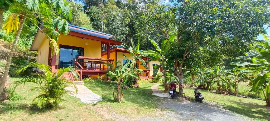 Alisa Bungalows