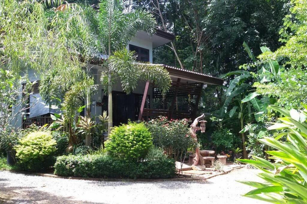 Rose-Bud Cottage