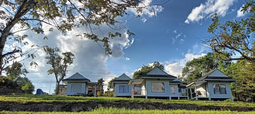 Pai Sunrise Camping Resort