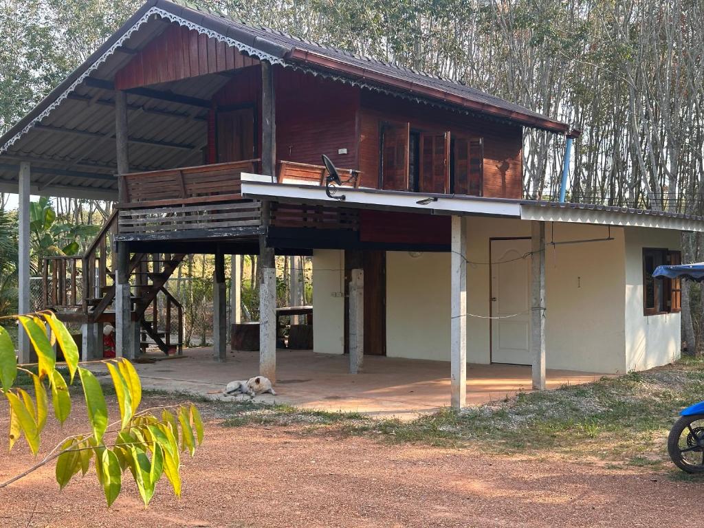 Nadohn2 Nai Fan Homestay