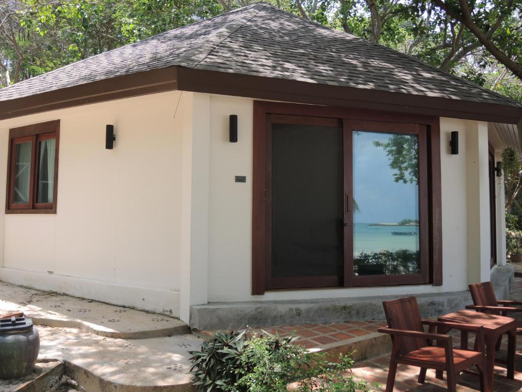 The C Samet Beach Resort SHA Plus