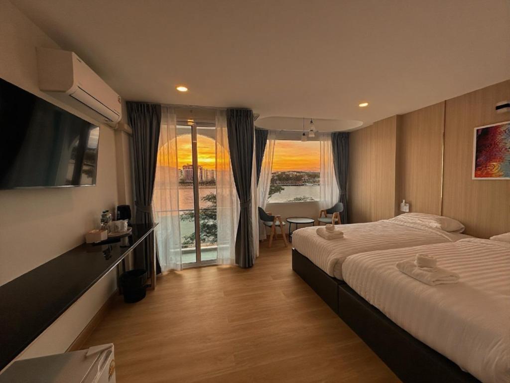 Dview Goldentriangle Hotel