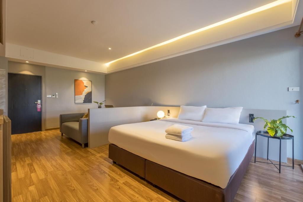Boss Hotel