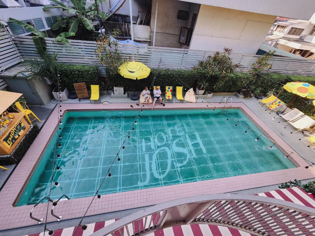 Josh Hotel