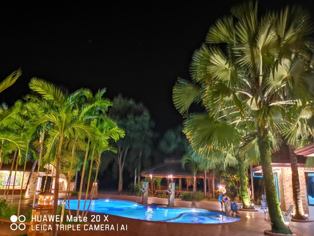 Rs Phong Riverside Resort
